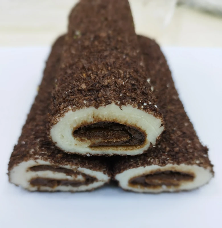 "Injir" Lukum kruglyy