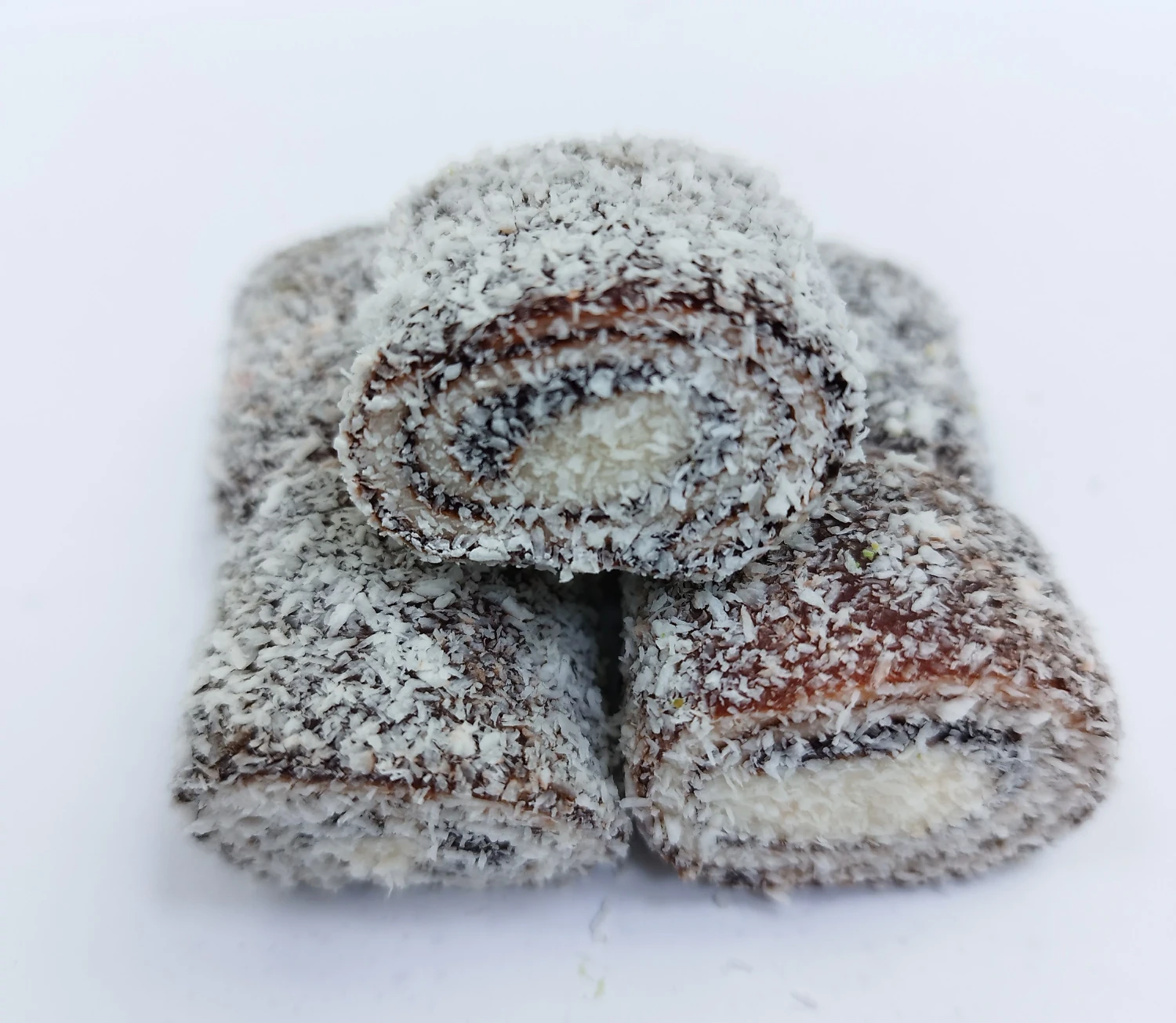 "Injir" Lukum kruglyy